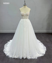 Load image into Gallery viewer, Nadine - Romantic 2 in 1 mermaid style and removable ballgown skirt
