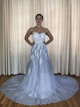Load image into Gallery viewer, Sample Angelica - Two tone chiffon strapless A-Line
